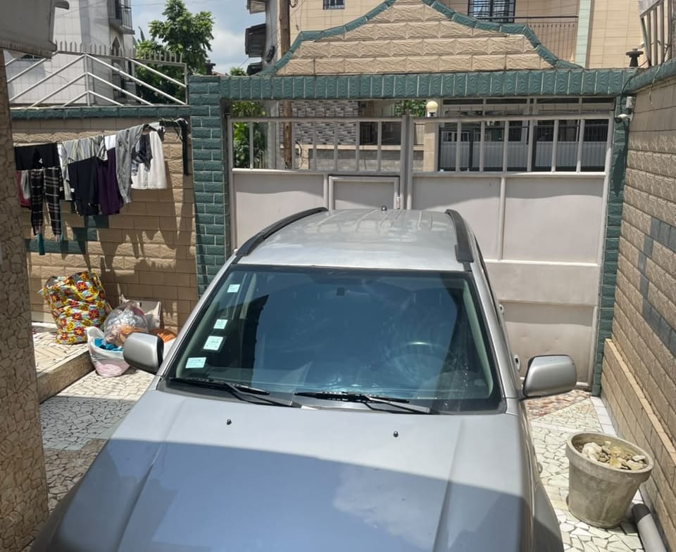 Duplex à louer – Bonamoussadi Carrefour Fraîcheur