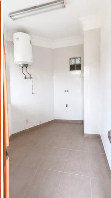 APPARTEMENT TRÈS HAUT STANDING À LOUER – BONAMOUSSADI