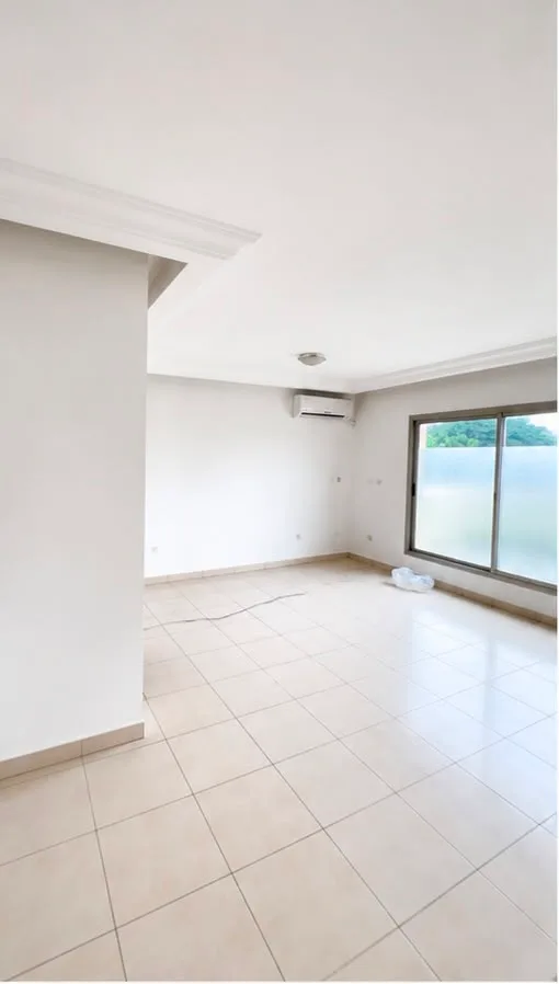 APPARTEMENT TRÈS HAUT STANDING À LOUER – BONAMOUSSADI