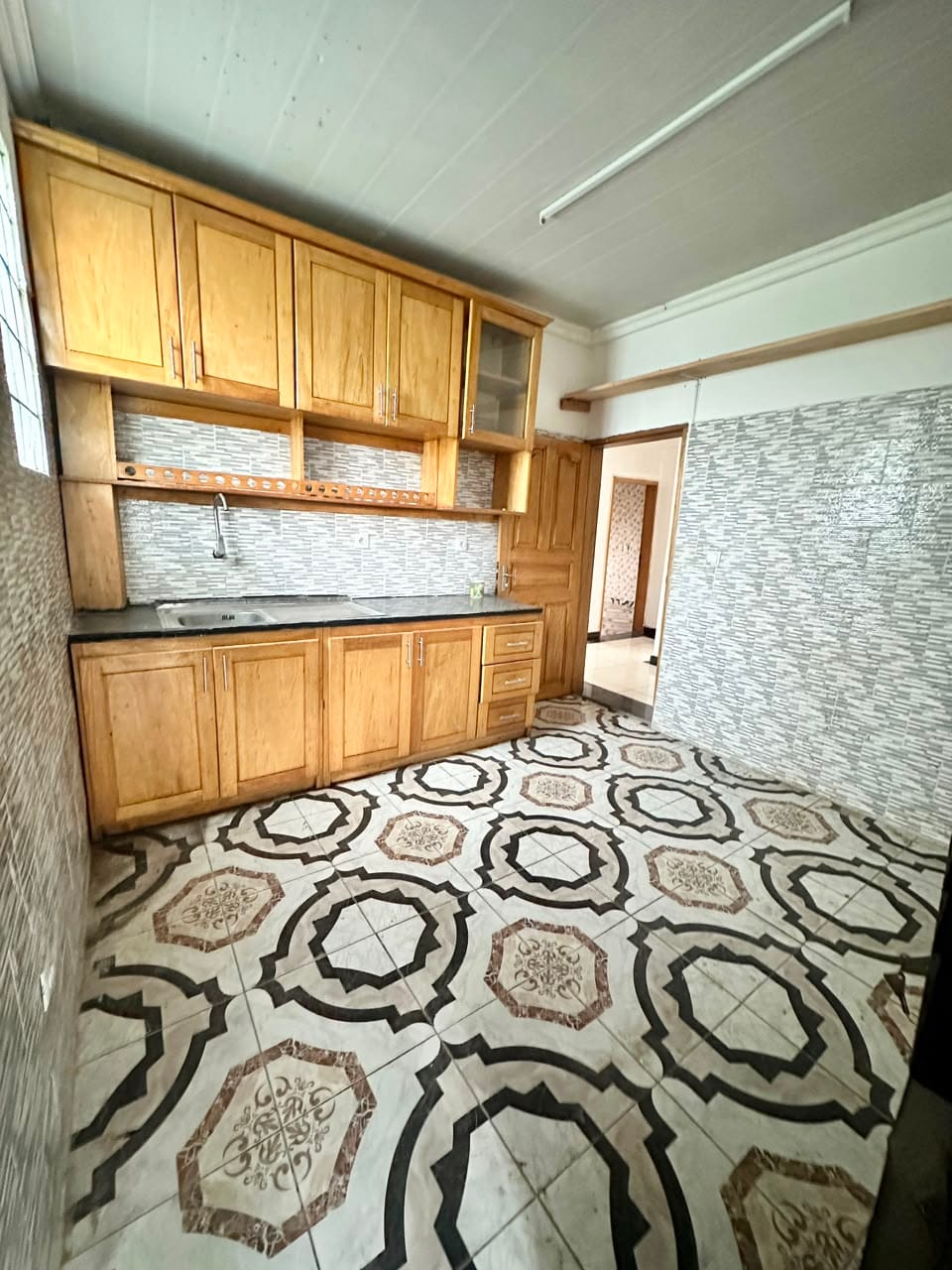 WhatsApp Image 2026-08-06 at 16.14.45 APPARTEMENT HAUT STANDING 3 CHAMBRES À LOUER – BONAMOUSSADI