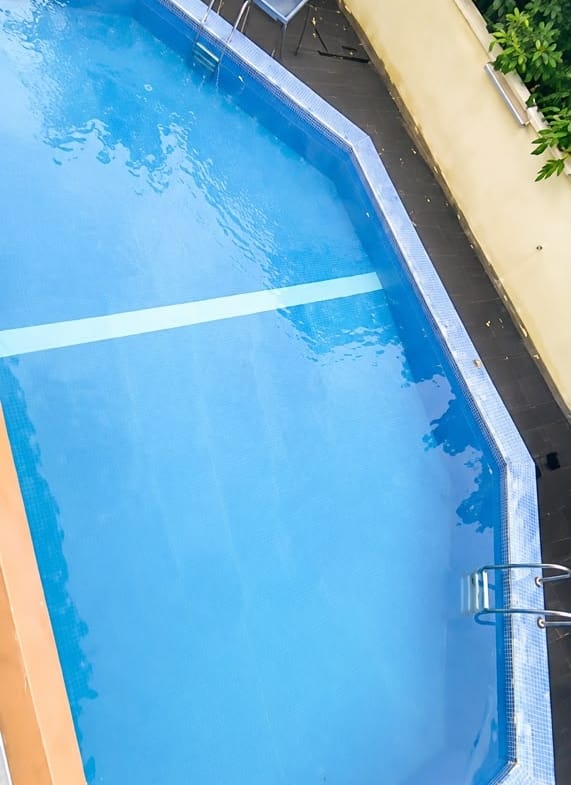 APPARTEMENT TRÈS HAUT STANDING À LOUER – BONAMOUSSADI