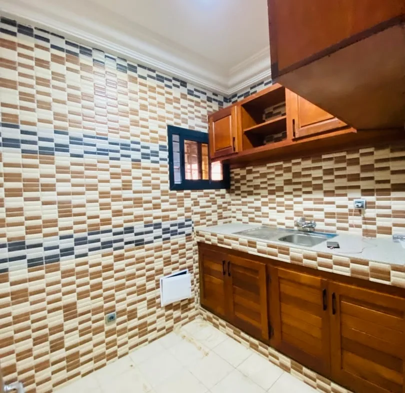 MAGNIFIQUE APPARTEMENT HAUT STANDING À LOUER – MAKEPE