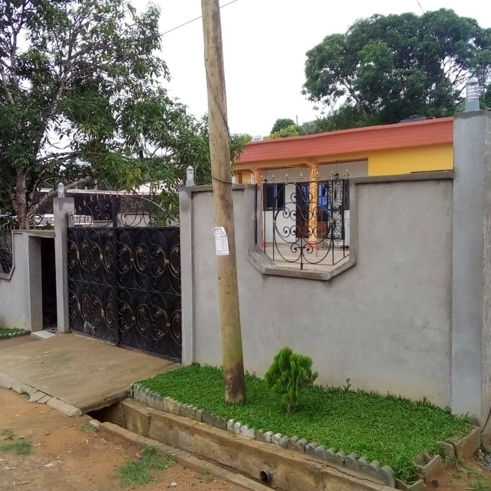 VILLA À VENDRE – JAPOMA KING CITY
