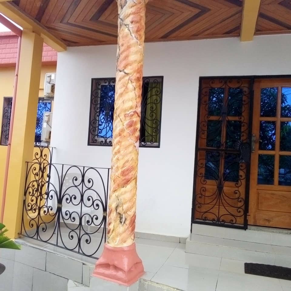 VILLA À VENDRE – JAPOMA KING CITY