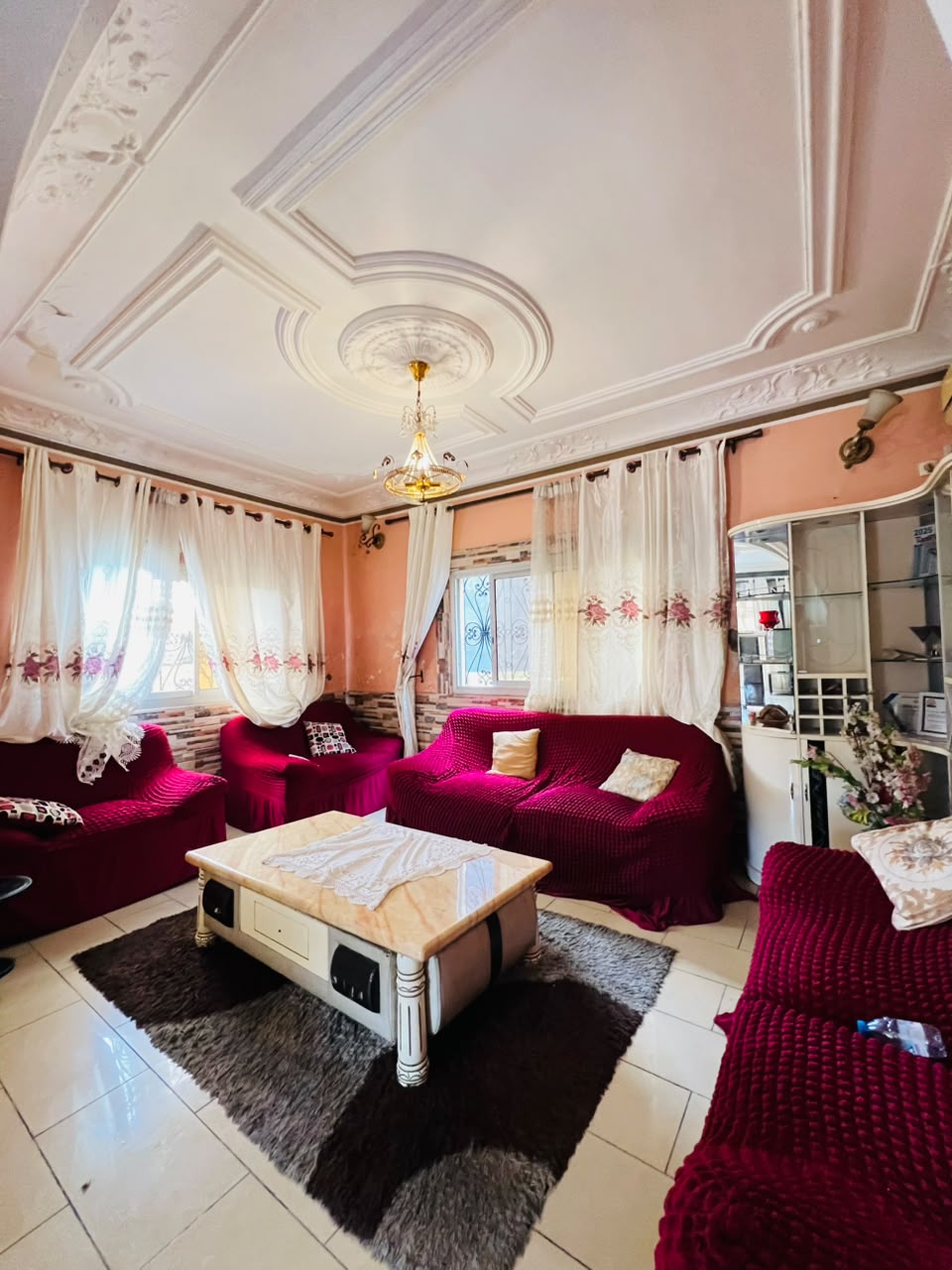 DUPLEX SPACIEUX À LOUER – BIJOUX MAKEPE