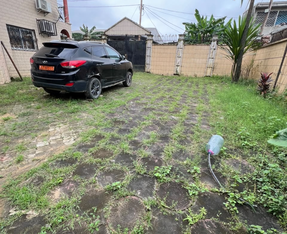 DUPLEX SPACIEUX À LOUER – BIJOUX MAKEPE
