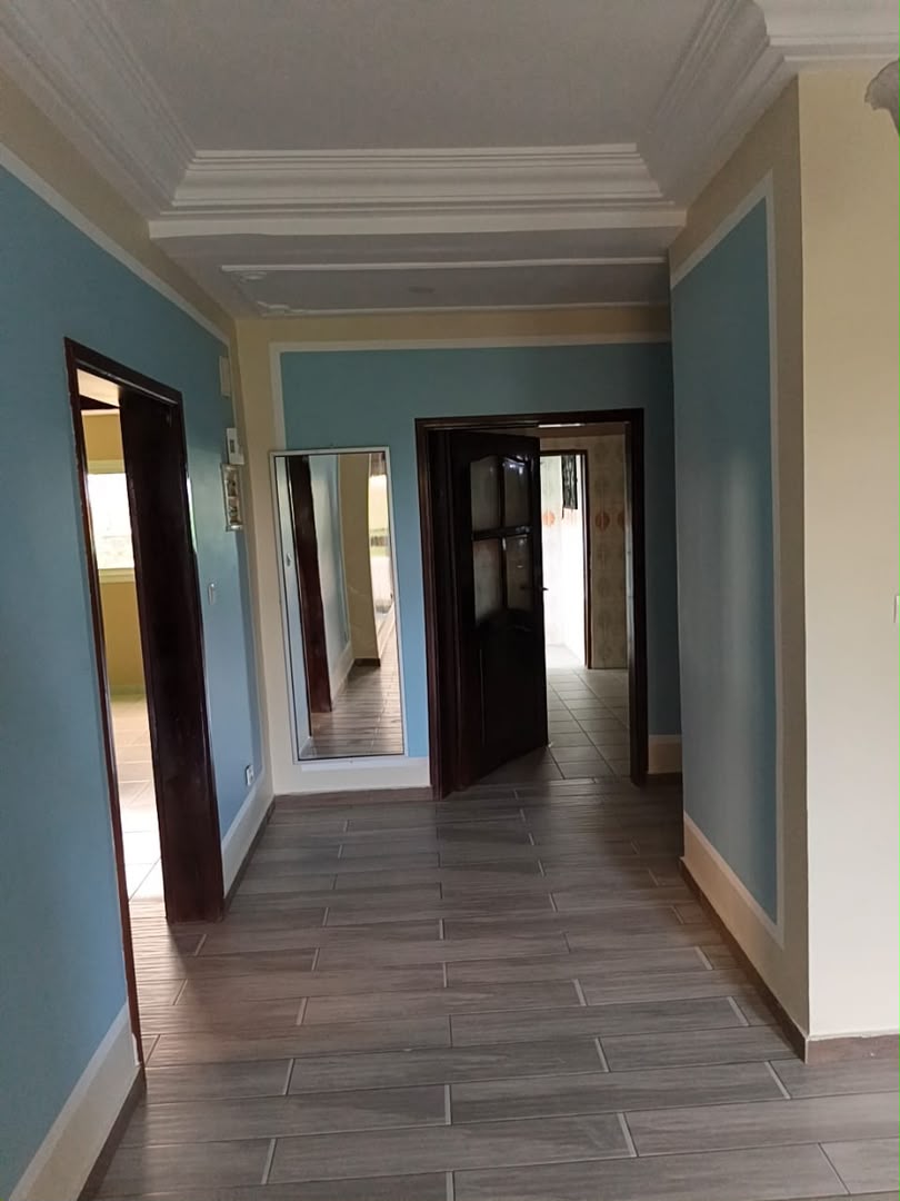 MAGNIFIQUE APPARTEMENT BON STANDING À MAKEPE PETIT PAYS