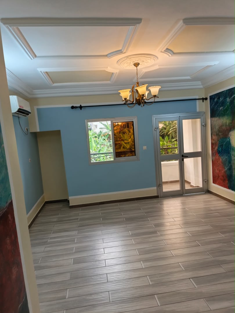 MAGNIFIQUE APPARTEMENT BON STANDING À MAKEPE PETIT PAYS