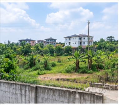 GRAND ET SOMPTUEUX DUPLEX À VENDRE À JAPOMA