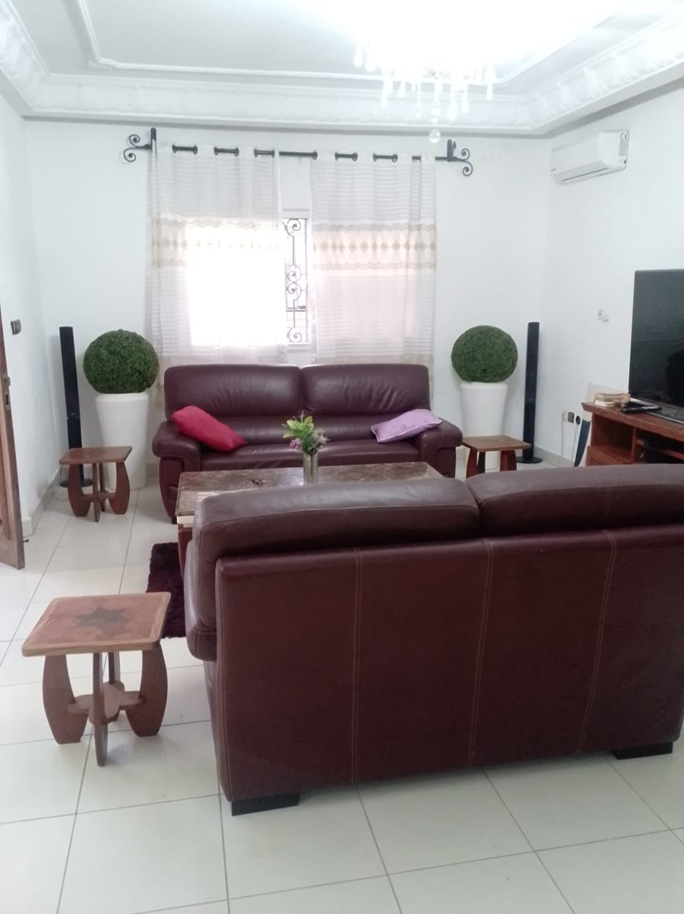 À VENDRE – DUPLEX HAUT STANDING À LOGPOM