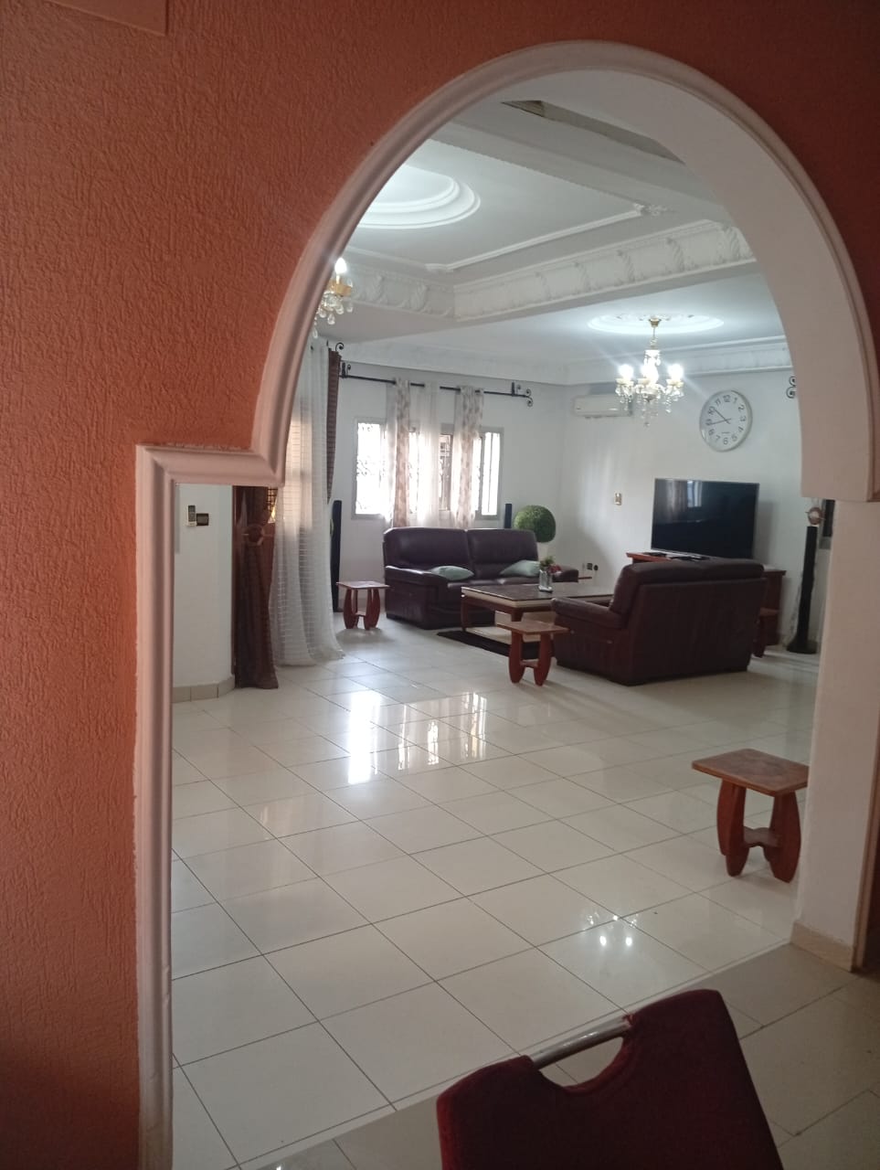 À VENDRE – DUPLEX HAUT STANDING À LOGPOM