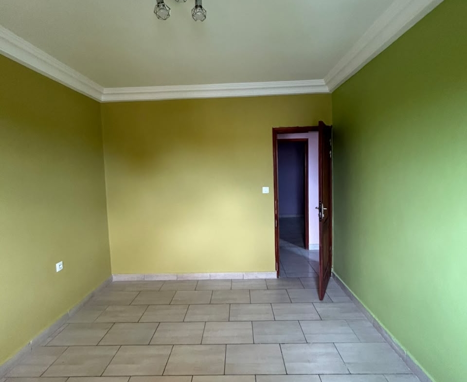 APPARTEMENT MODERNE À LOUER – MAKEPE ROND POULIN