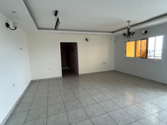 APPARTEMENT MODERNE À LOUER – MAKEPE ROND POULIN