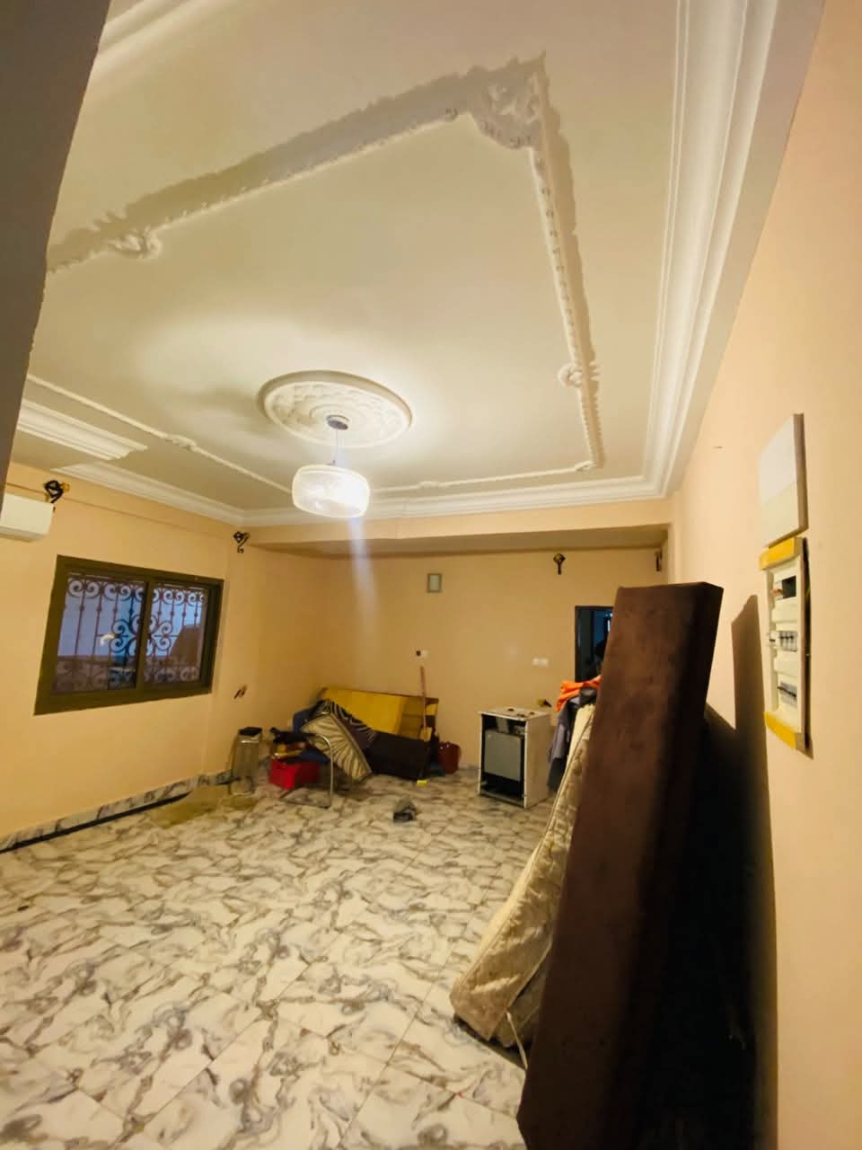 STUDIO MODERNE À LOUER – SANTA BARBARA