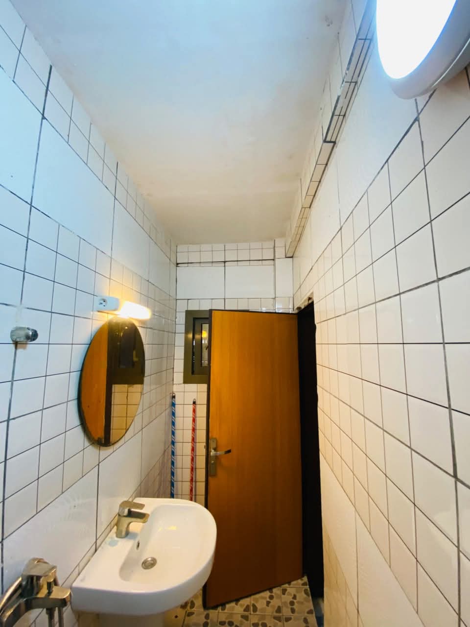 STUDIO MODERNE À LOUER – SANTA BARBARA