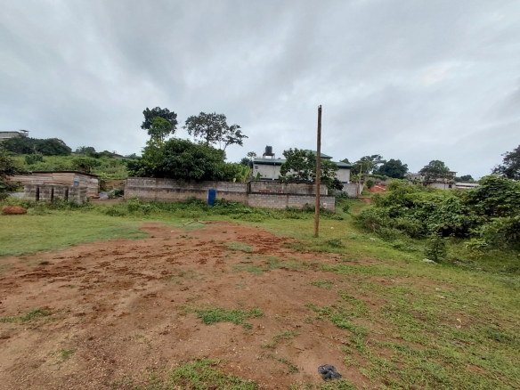 TERRAIN TITRÉ À VENDRE – TSINGA VILLAGE