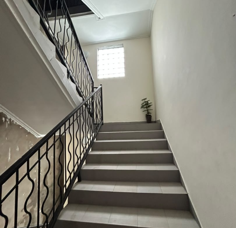 À LOUER – MAGNIFIQUE APPARTEMENT HAUT STANDING À BONAMOUSSADI