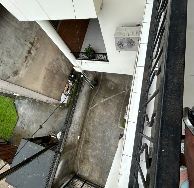 À LOUER – MAGNIFIQUE APPARTEMENT HAUT STANDING À BONAMOUSSADI