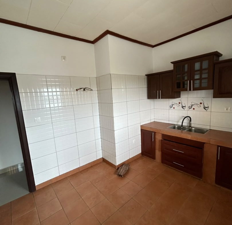 À LOUER – MAGNIFIQUE APPARTEMENT HAUT STANDING À BONAMOUSSADI