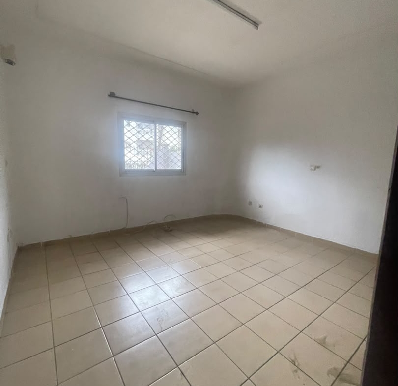 APPARTEMENT 3 CHAMBRES – MAKEPE -RHONE POULENC