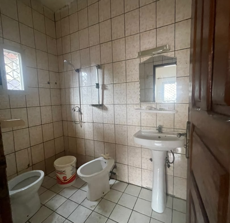 APPARTEMENT 3 CHAMBRES – MAKEPE -RHONE POULENC