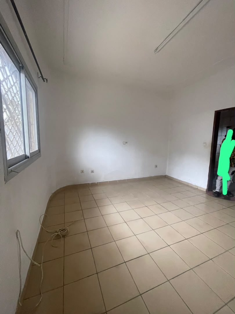 WhatsApp Image 2026-09-26 at 13.11.10 (2) APPARTEMENT 3 CHAMBRES – MAKEPE -RHONE POULENC