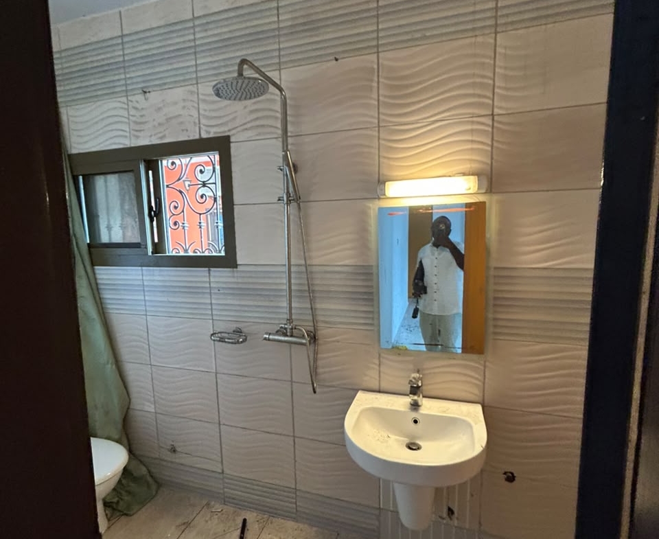 À LOUER – BEL APPARTEMENT À SANTA BARBARA