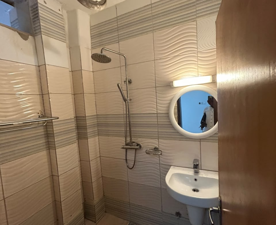 À LOUER – BEL APPARTEMENT À SANTA BARBARA