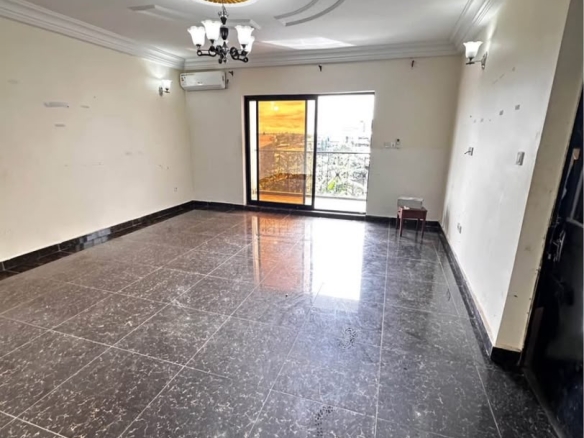 APPARTEMENT MODERNE DE BON STANDING À LOUER