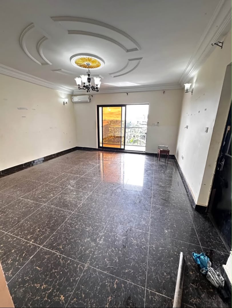 APPARTEMENT MODERNE DE BON STANDING À LOUER