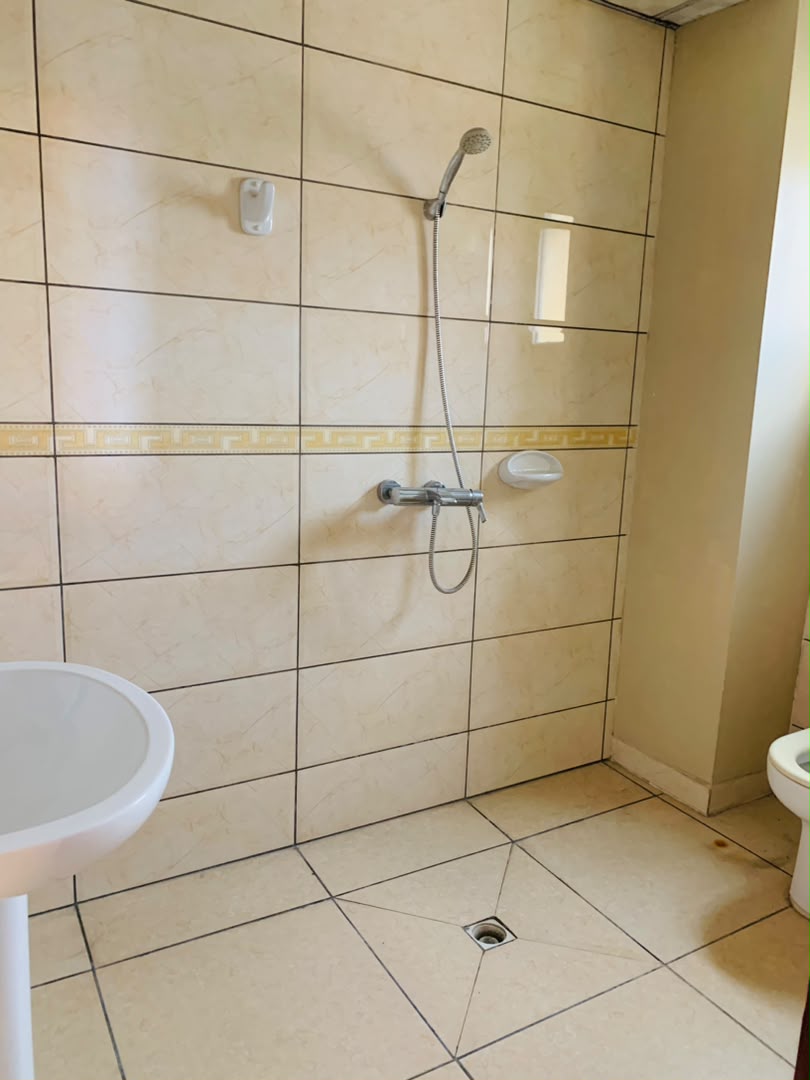 APPARTEMENT MODERNE HAUT STANDING À LOUER À AKWA