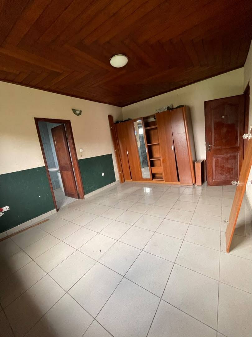 850K LOCATION LOGPOM 𝐃𝐔𝐏𝐋𝐄𝐗 𝐇𝐀𝐔𝐓 𝐒𝐓𝐀𝐍𝐃𝐈𝐍𝐆 À 𝐋𝐎𝐔𝐄𝐑 À 𝐋𝐎𝐆𝐏𝐎𝐌