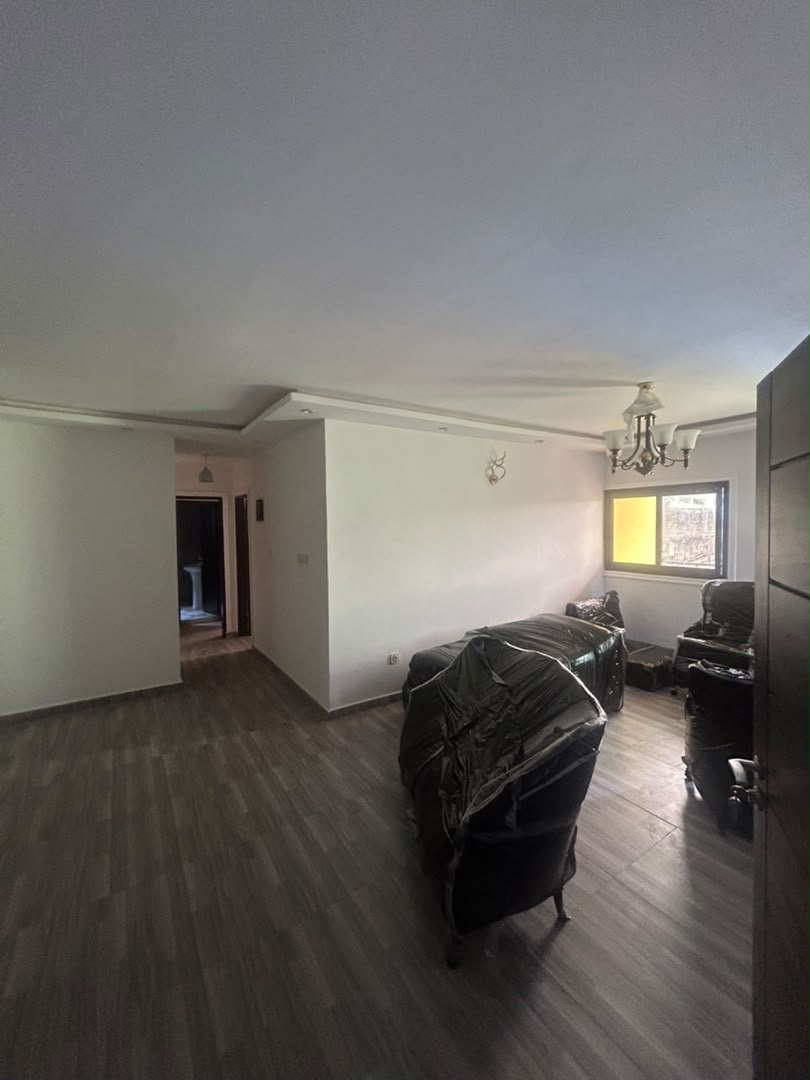 APPARTEMENT MODERNE À LOUER À BONAMOUSSADI – AU BORD DU GOUDRON