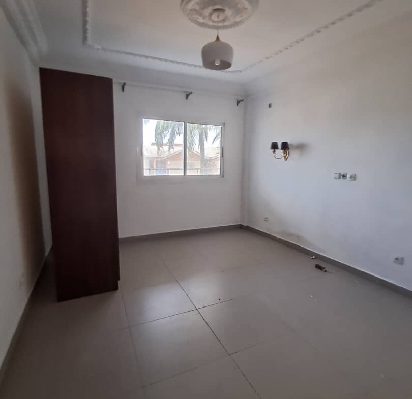 APPARTEMENT MODERNE HAUT STANDING À LOUER À MAKEPE RHONE POULENC !