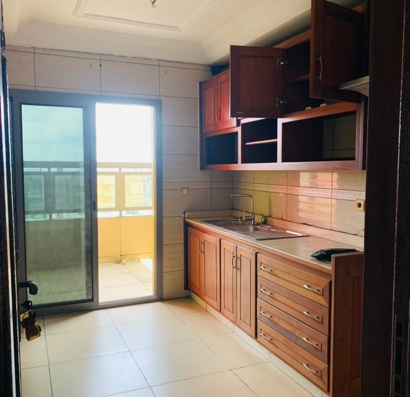 APPARTEMENT MODERNE HAUT STANDING À LOUER À AKWA