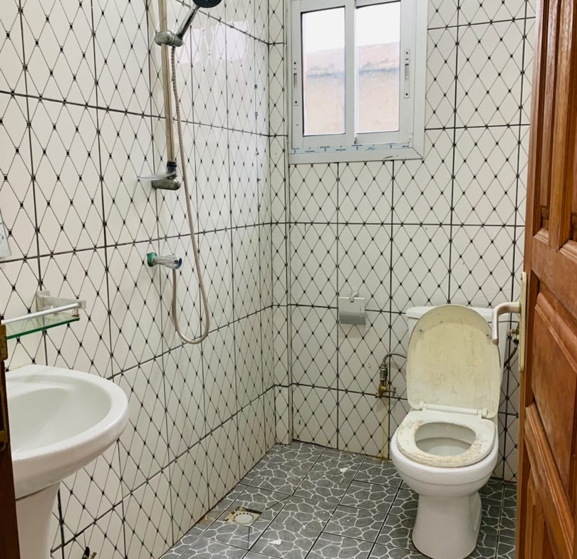 APPARTEMENT MODERNE DE BON STANDING À LOUER KOTTO BANGUÉ