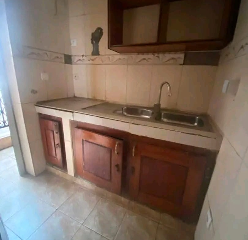 STUDIO MODERNE À LOUER À BONAPRISO