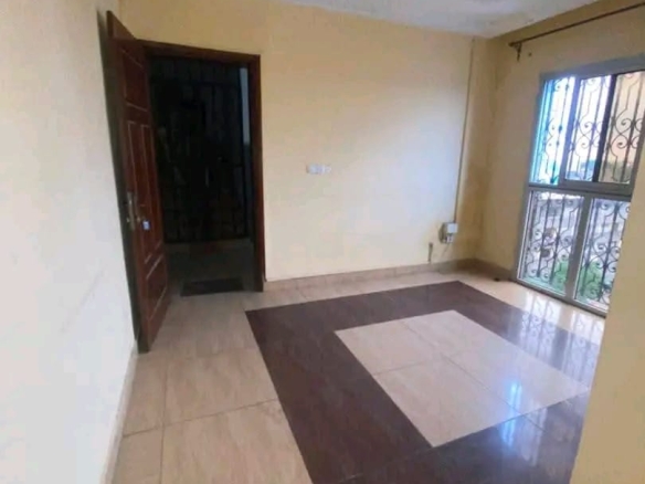 STUDIO MODERNE À LOUER À BONAPRISO