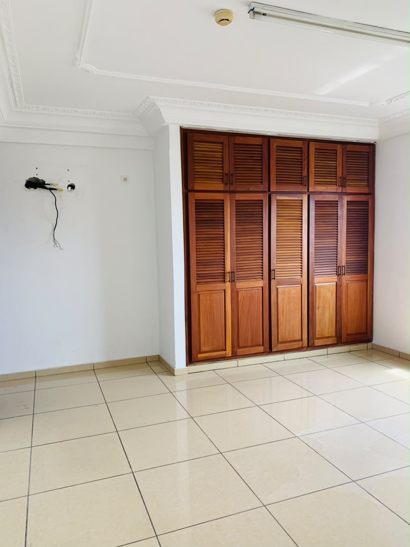 APPARTEMENT MODERNE HAUT STANDING À LOUER À AKWA