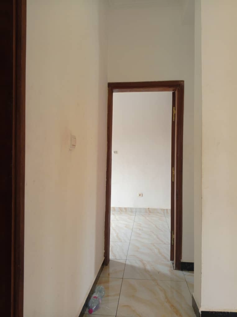 APPARTEMENT MODERNE HAUT STANDING À LOUER – BEEDI NOUVELLE ROUTE