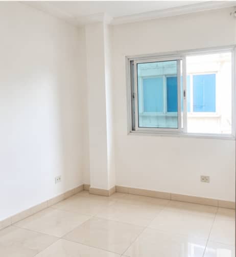 À LOUER – SUPERBE APPARTEMENT MODERNE À LOGPOM