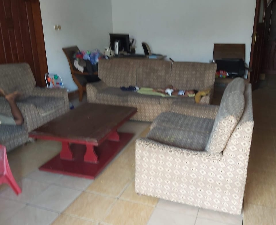 DUPLEX TITRÉ À VENDRE – BÉEDI