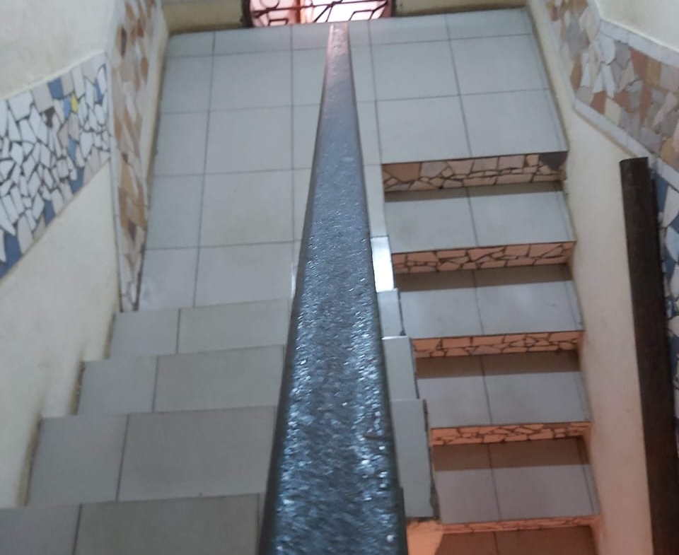 DUPLEX TITRÉ À VENDRE – BÉEDI