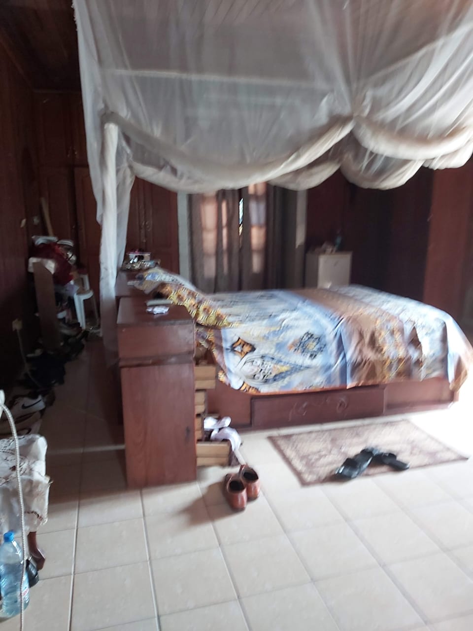 DUPLEX TITRÉ À VENDRE – BÉEDI