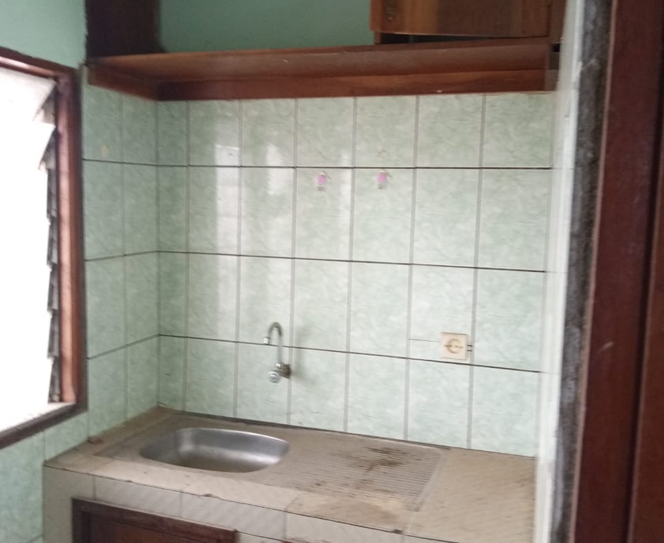 À VENDRE – VILLA + IMMEUBLE R+2