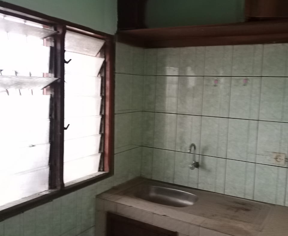 À VENDRE – VILLA + IMMEUBLE R+2