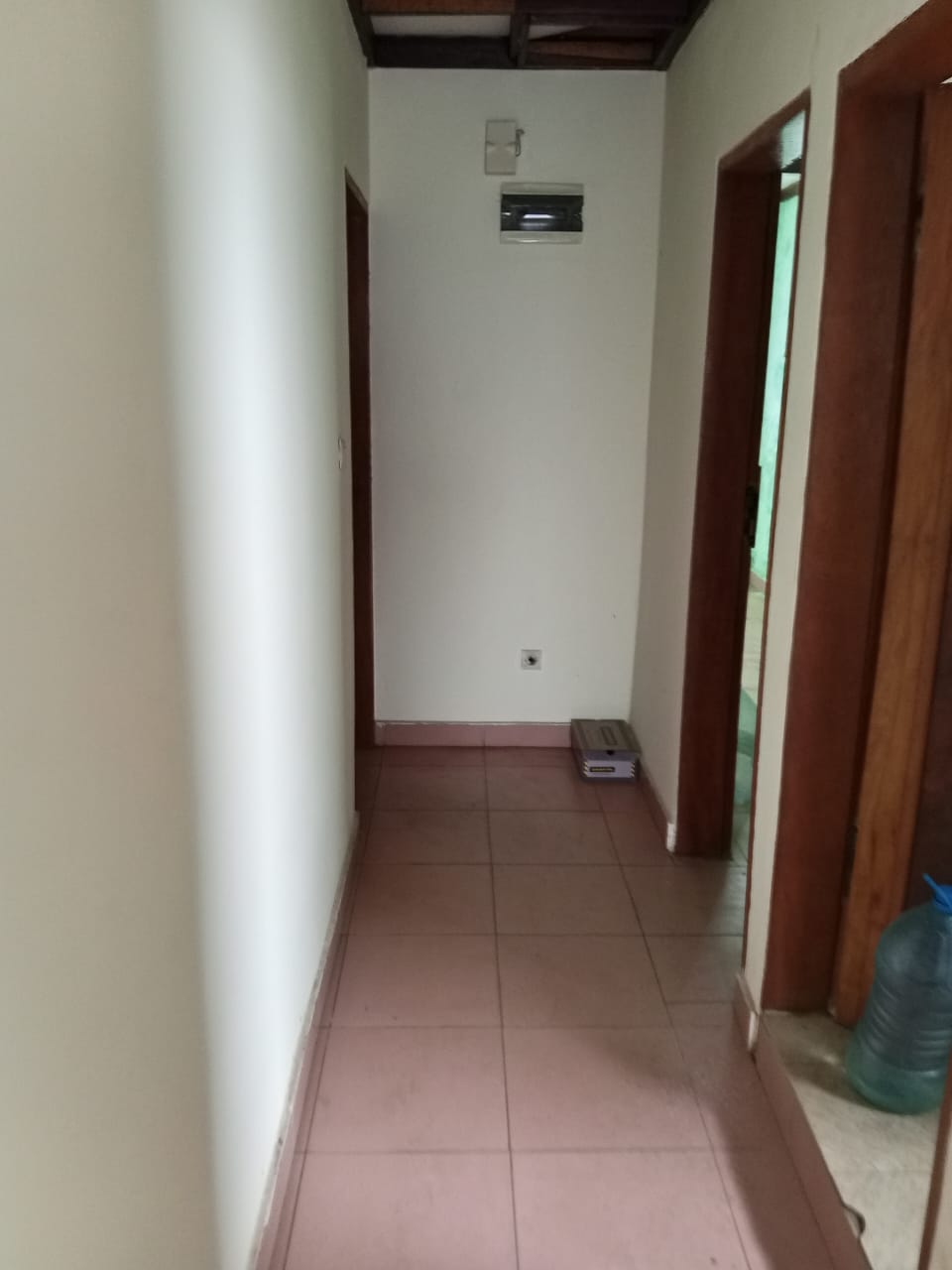 WhatsApp Image 2026-10-12 at 16.43.56 À VENDRE – VILLA + IMMEUBLE R+2