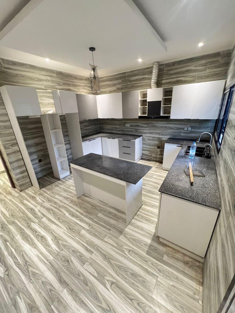 APPARTEMENT DUPLEX CLIMATISÉ HAUT STANDING À LOUER