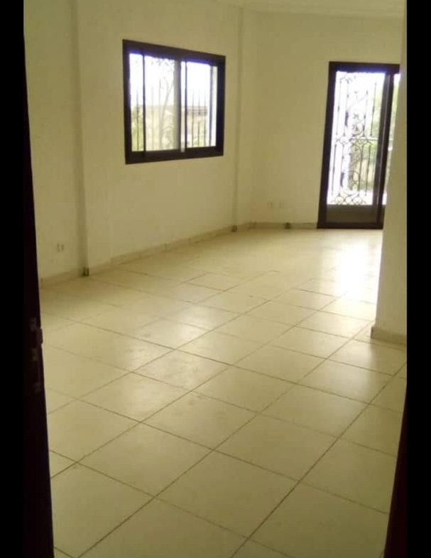 APPARTEMENTS DE STANDING À LOUER À BONAMOUSSADI – SANTA BARBARA*