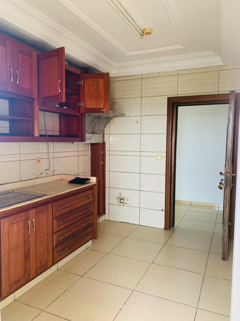 APPARTEMENT MODERNE HAUT STANDING À LOUER À AKWA